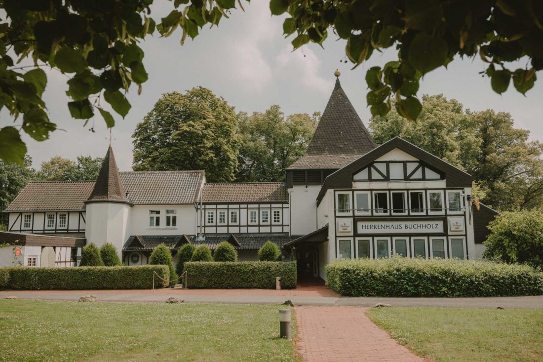 herrenhaus buchholz Gebäude Hochzeitslocation