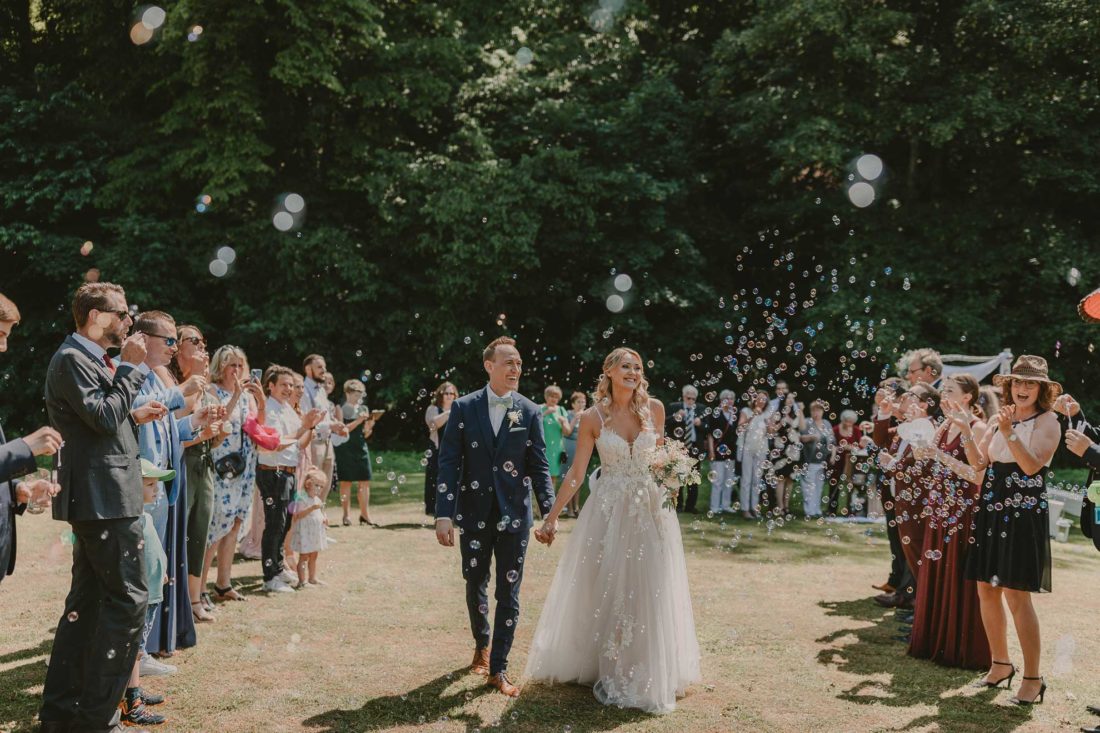 naafs haeuschen lohmar hochzeit freie trauung 